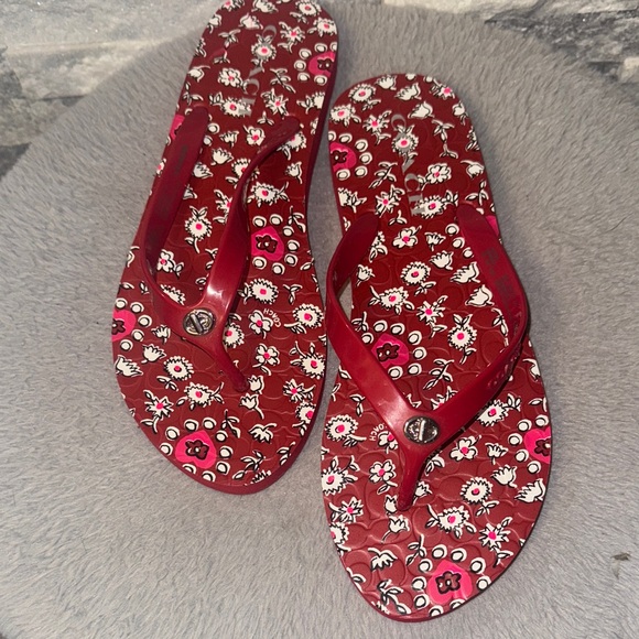 Coach Stylish Red Floral Flip Flops - Picture 3 of 5